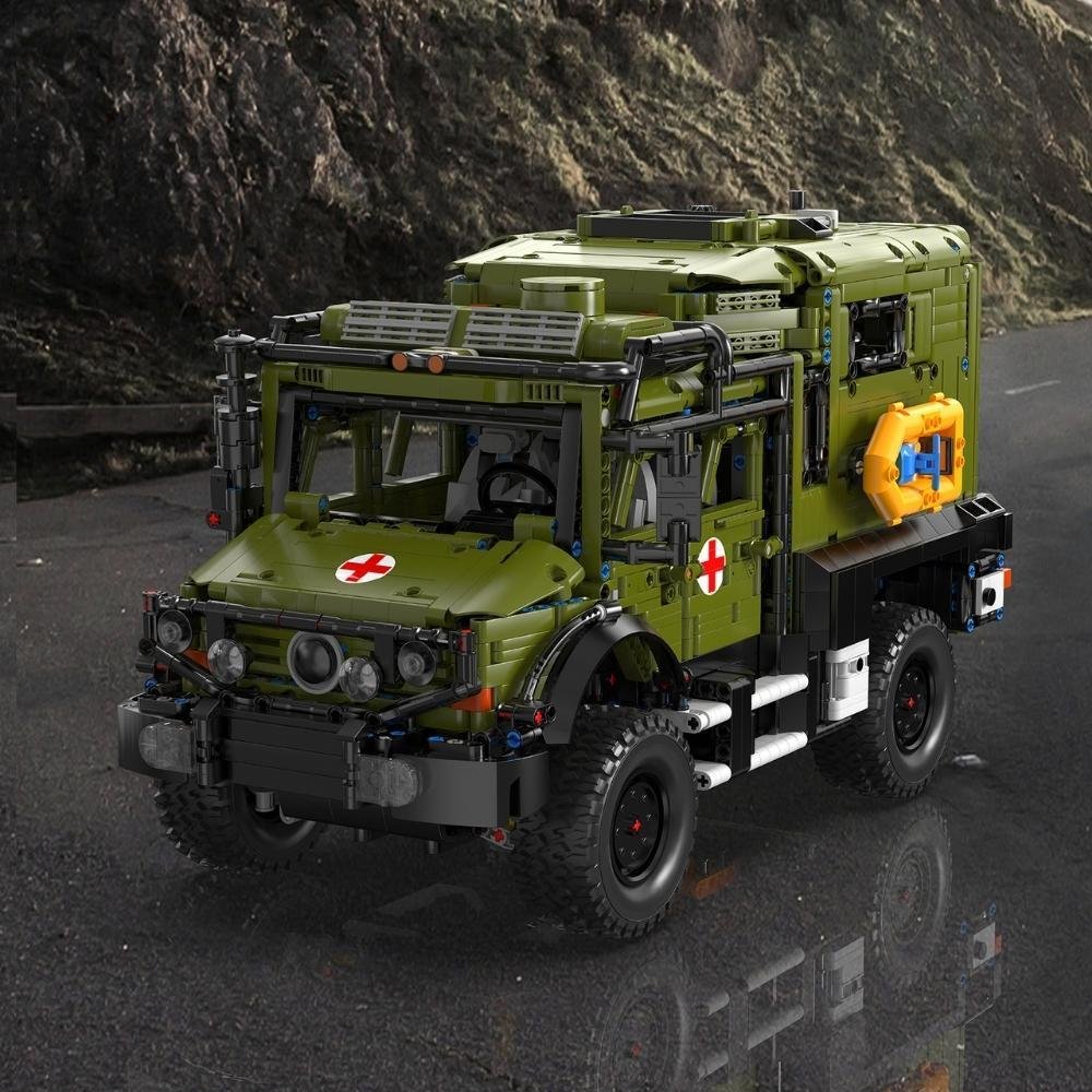JMBricklayer JMB Unimog Military Ambulance 61506 - LEGO TYPE brick block set toys - img 3
